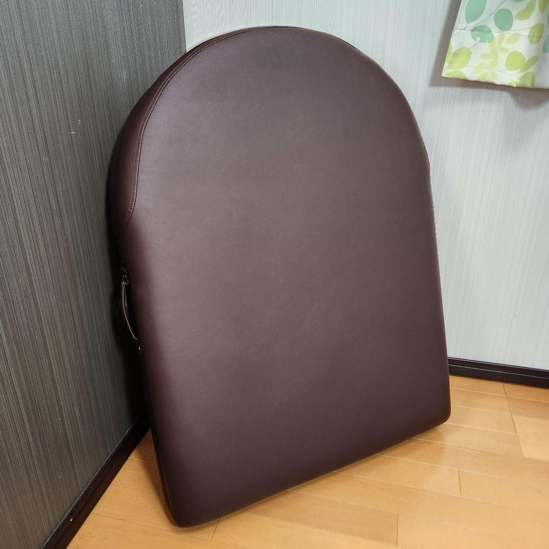 【美品】折りたたみ マッサージベッド Seven Beauty　UU-006