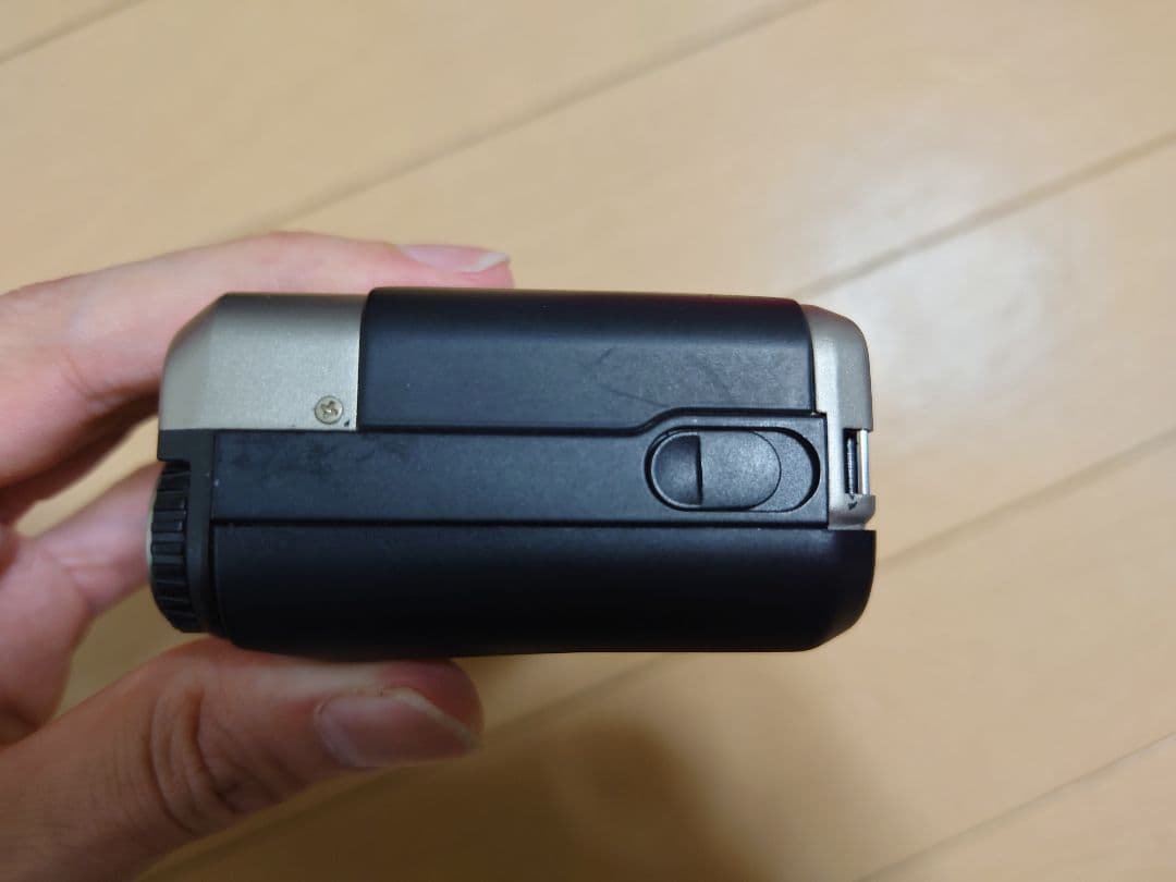 Contax T2 元箱つき シリアル一致