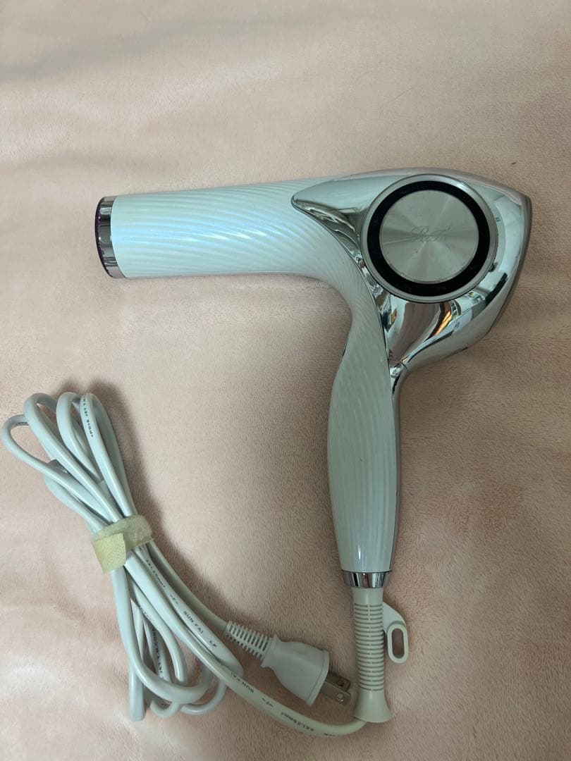 リファビューティックドライヤープロ