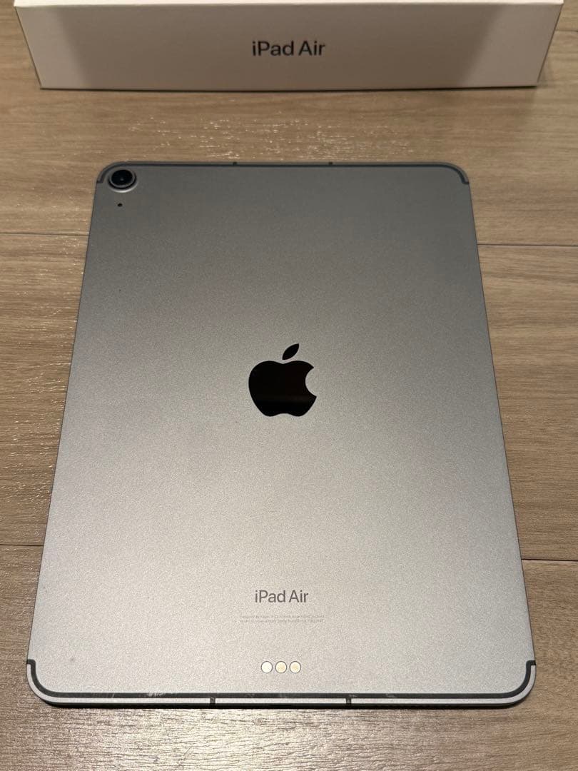iPad Air 第5世代 256GB Wi-Fi + Cellularモデル