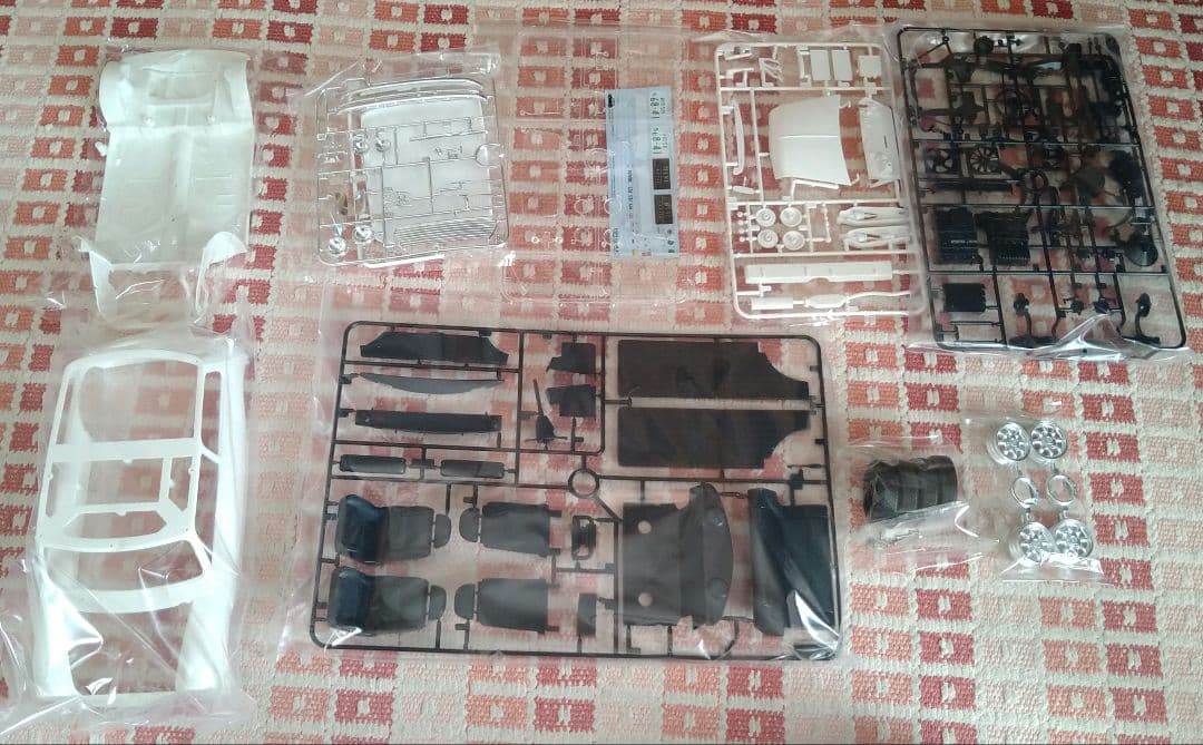 タミヤ 1/12 ローバー ミニクーパー 1.3i