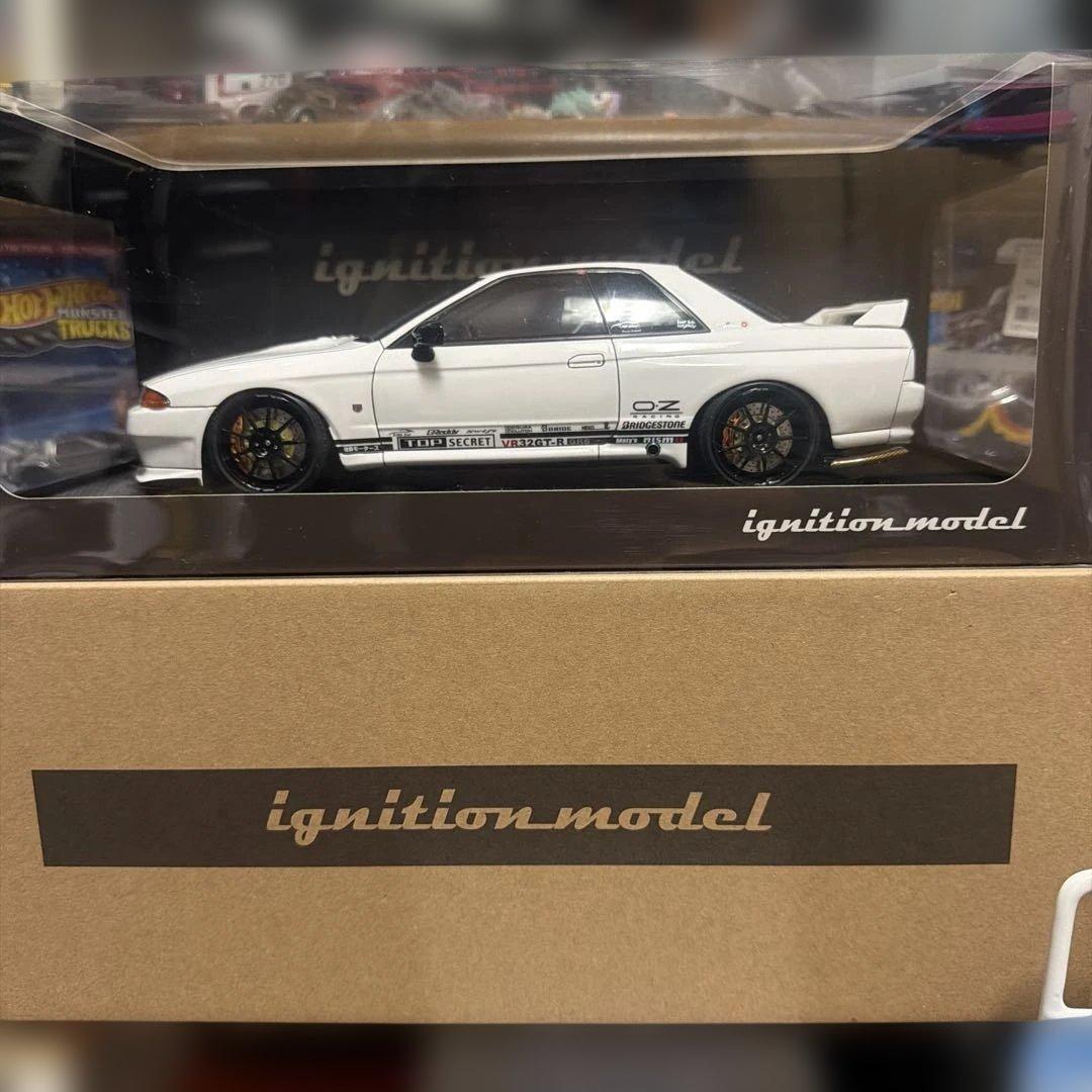 あゆあゆさん専用ignition model GT-R R32 1/18ミニカー