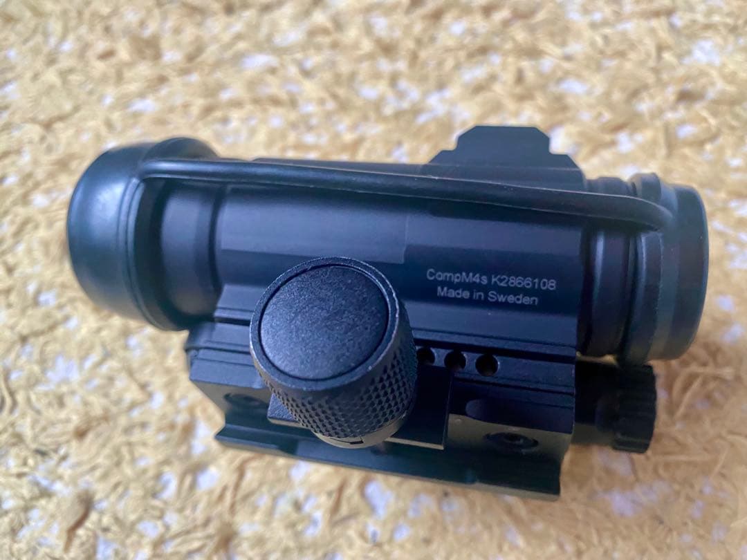 実物 aimpoint compM4s ダットサイト