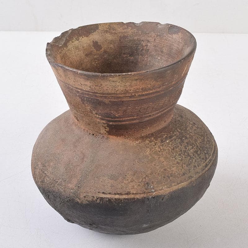 朝鮮美術　須恵器　新羅土器　新羅無細土　壷　C　R9089