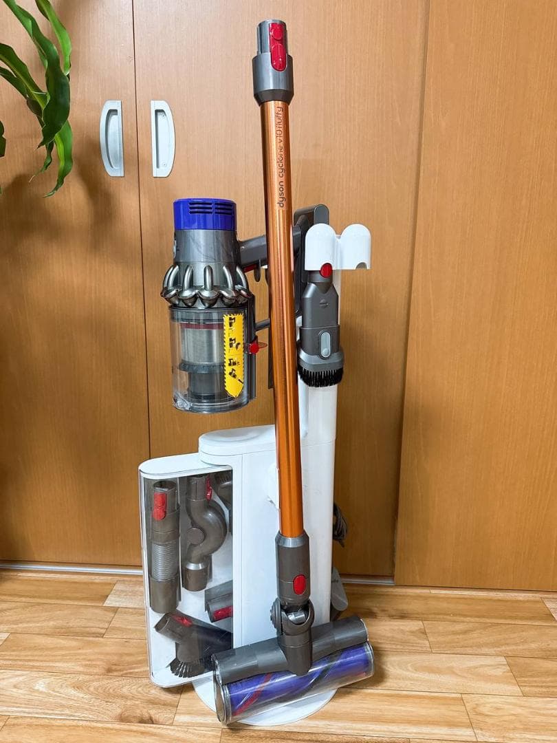 【分解洗浄済】298-ダイソン dyson v10 sv12 掃除機 作動品