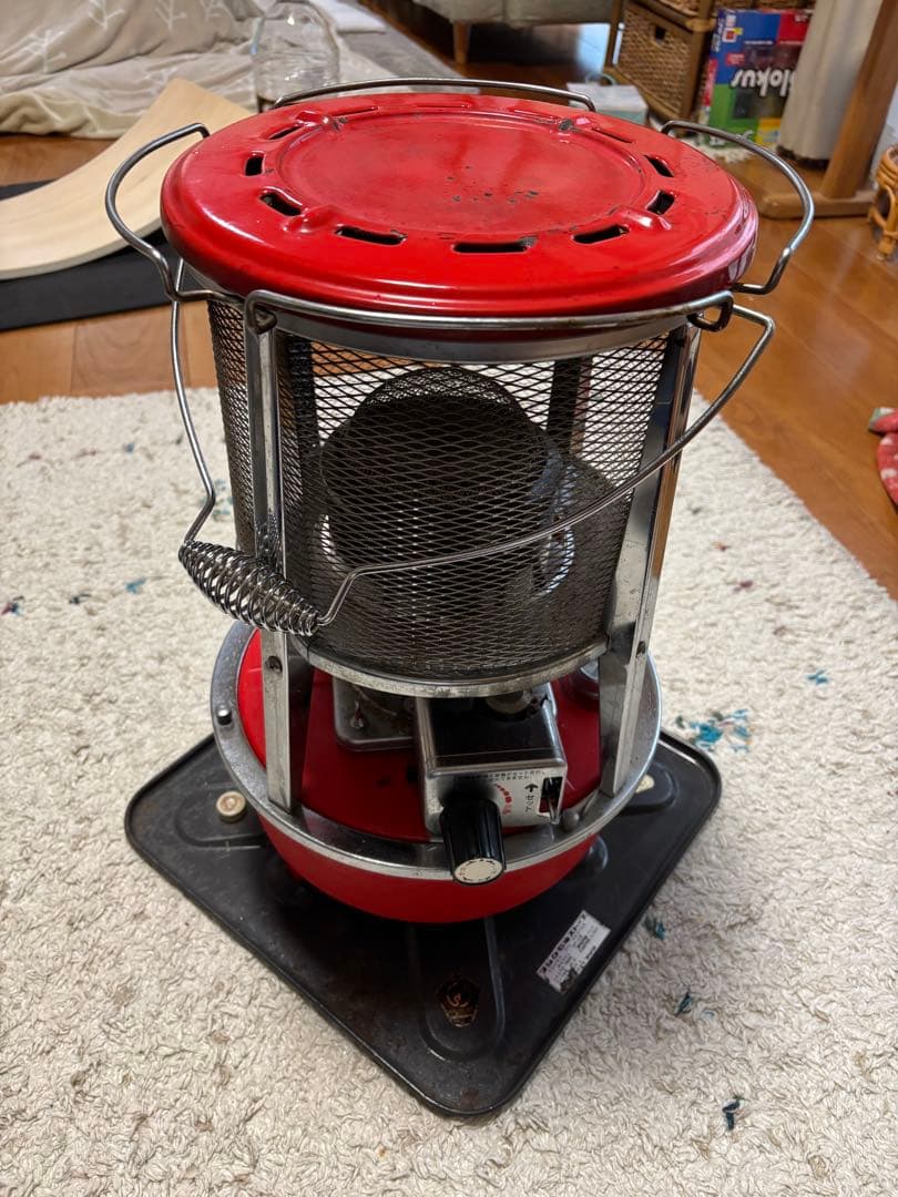 フジカ 石油ストーブ　KP-2 赤　ビンテージ　昭和レトロ