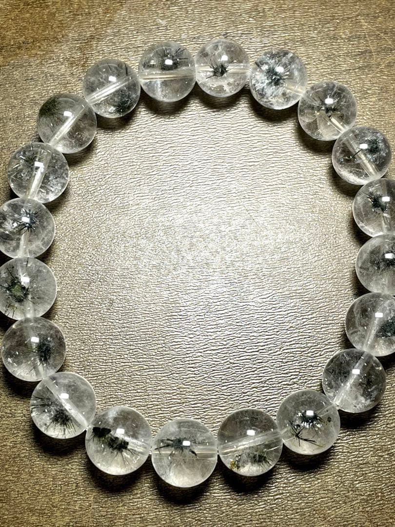 【新入荷】ホーランダイトインクォーツブレス高品質　9.7㎜希少（新品未使用）幸運