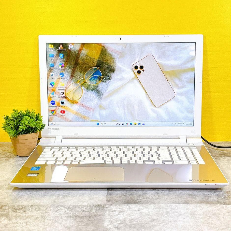 ⅰ5＆新品SSDで快適✨フルHD ブルーレイ カメラ付き 薄型Windows11