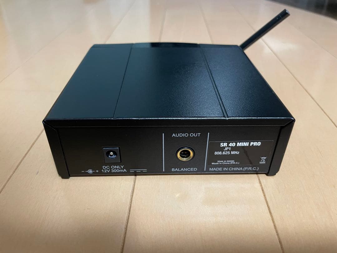 AKG ( アーカーゲー ) WMS40 PRO MINI VOCAL SET