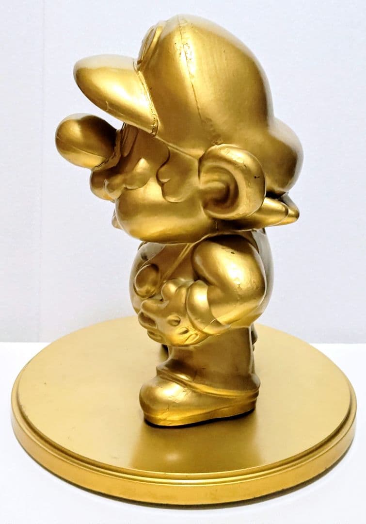 非売品 任天堂 特約店 スーパーマリオ 金のマリオ像 台座付 ゴールド マリオ