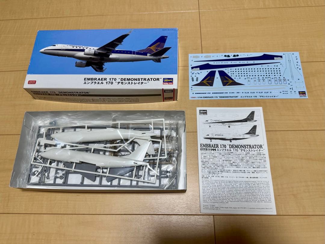 ハセガワ エンブラエル デモンストレーター E-170 1/144 希少品