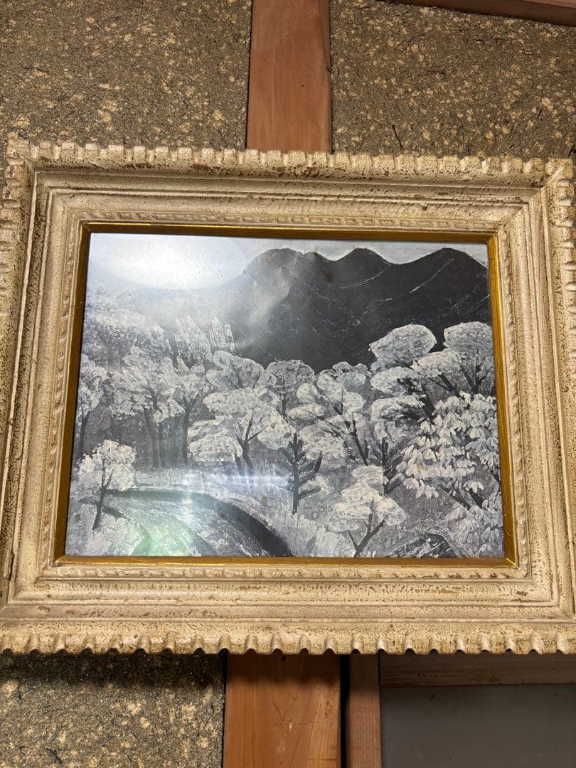 モノクロ自然風景画 金色フレーム