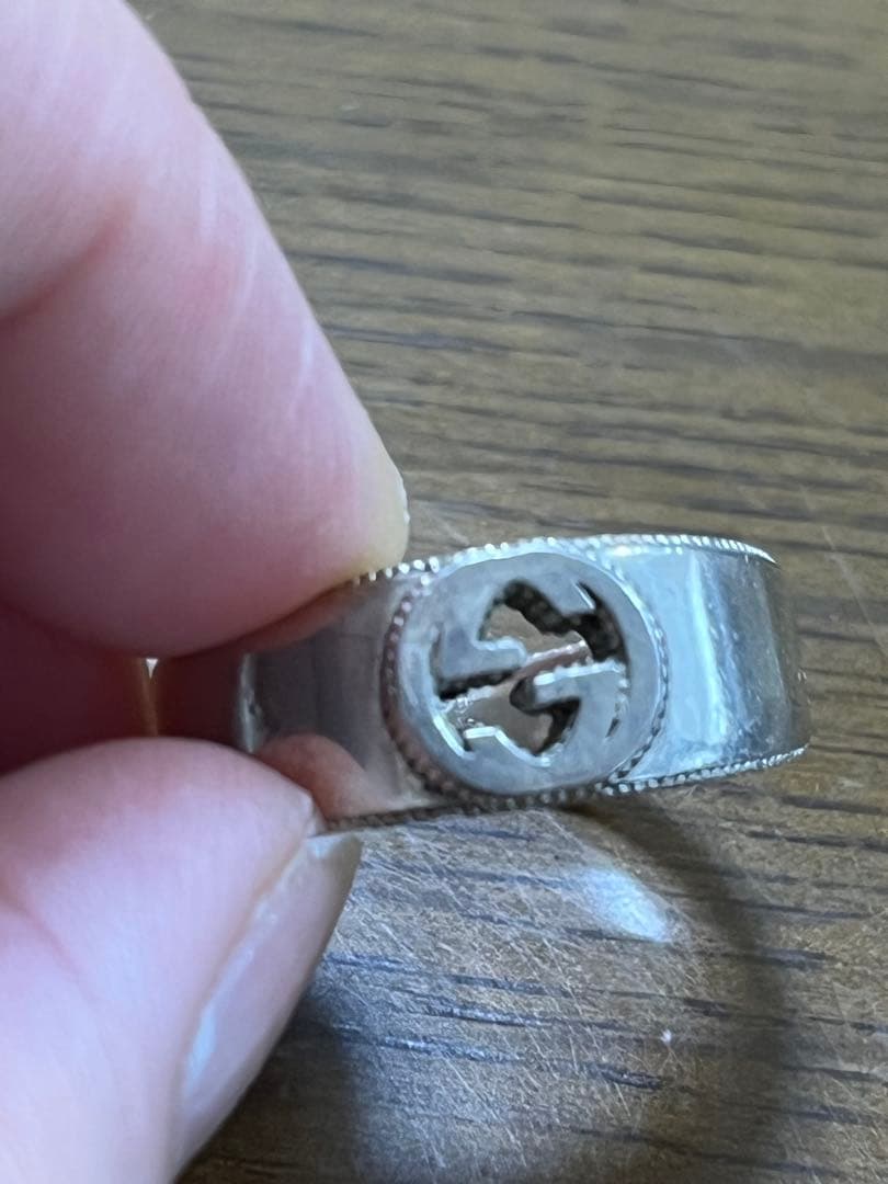 GUCCI インターロッキングリング 17号