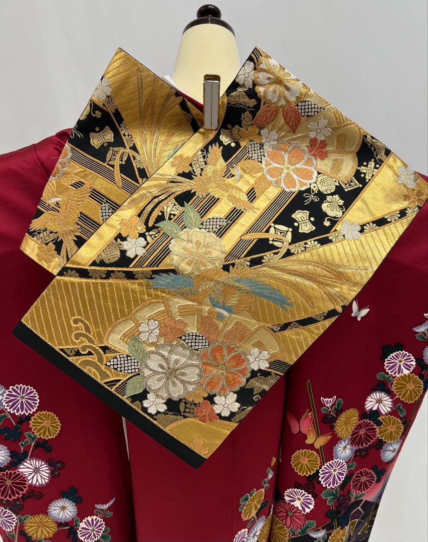 振り袖　フルセット　長襦袢付　金彩加工　刺繍入り　679