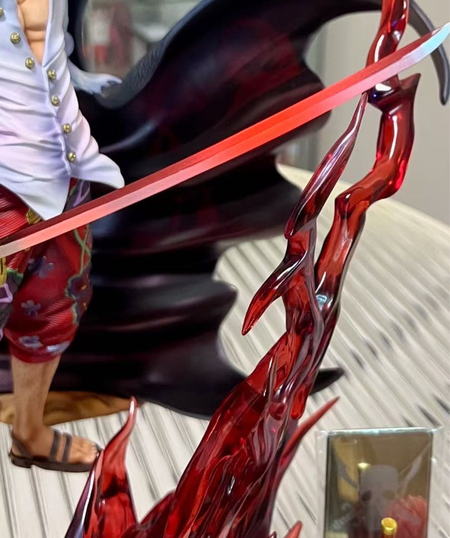 ワンピース 赤髪 シャンクス ガレージキット ガレキ スタチュー③②