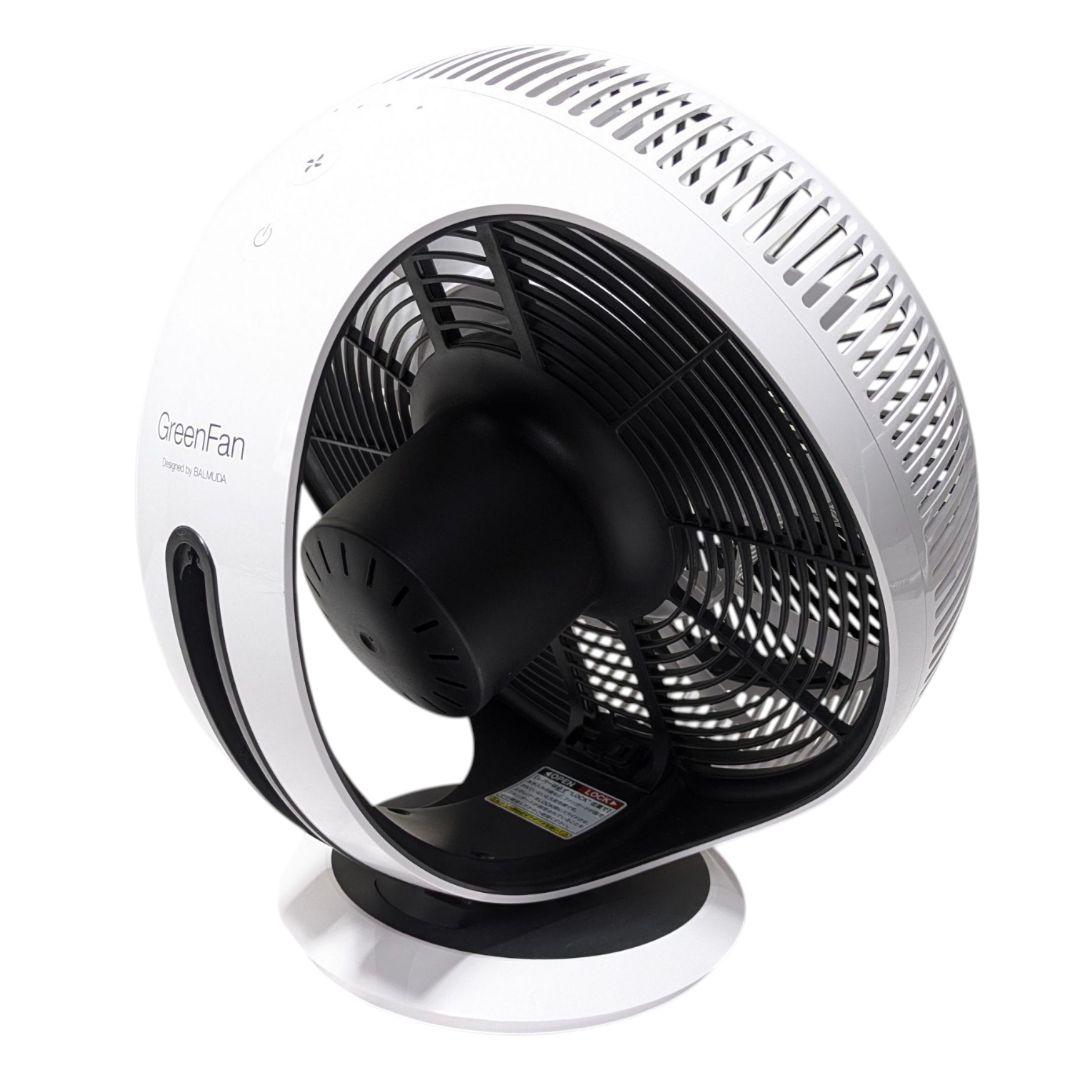 心地よい風が15m先まで届く。部屋干しにも最適なグリーンファン。