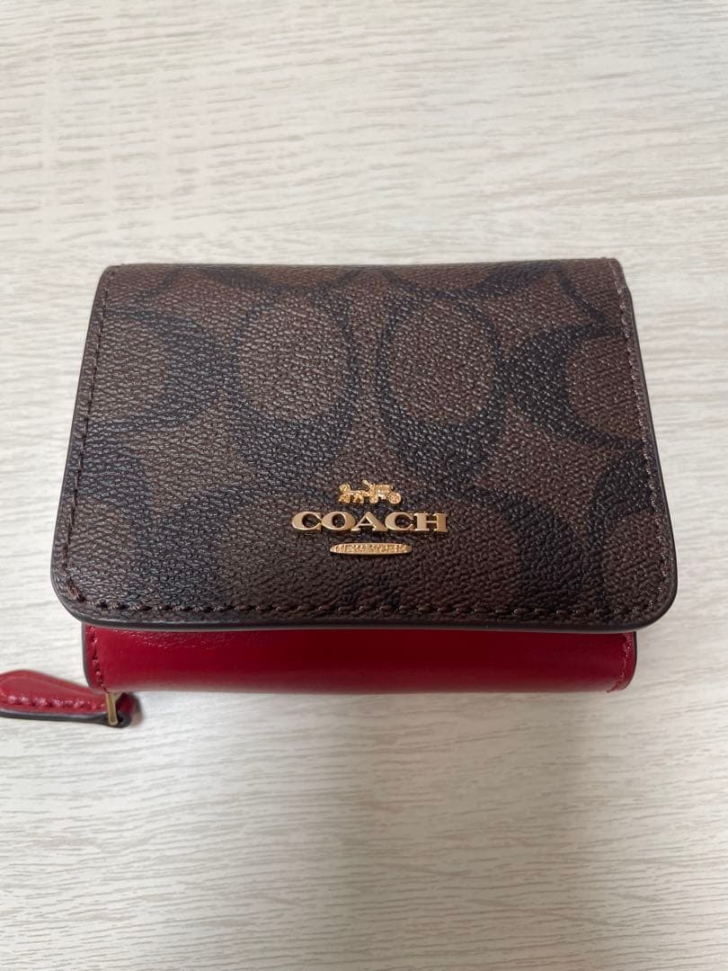 COACH 三つ折り財布 ブラウン/レッド
