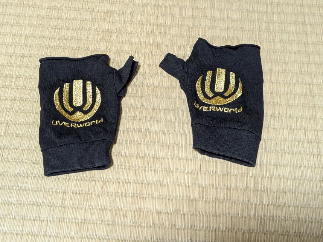 UVERworld　グローブ