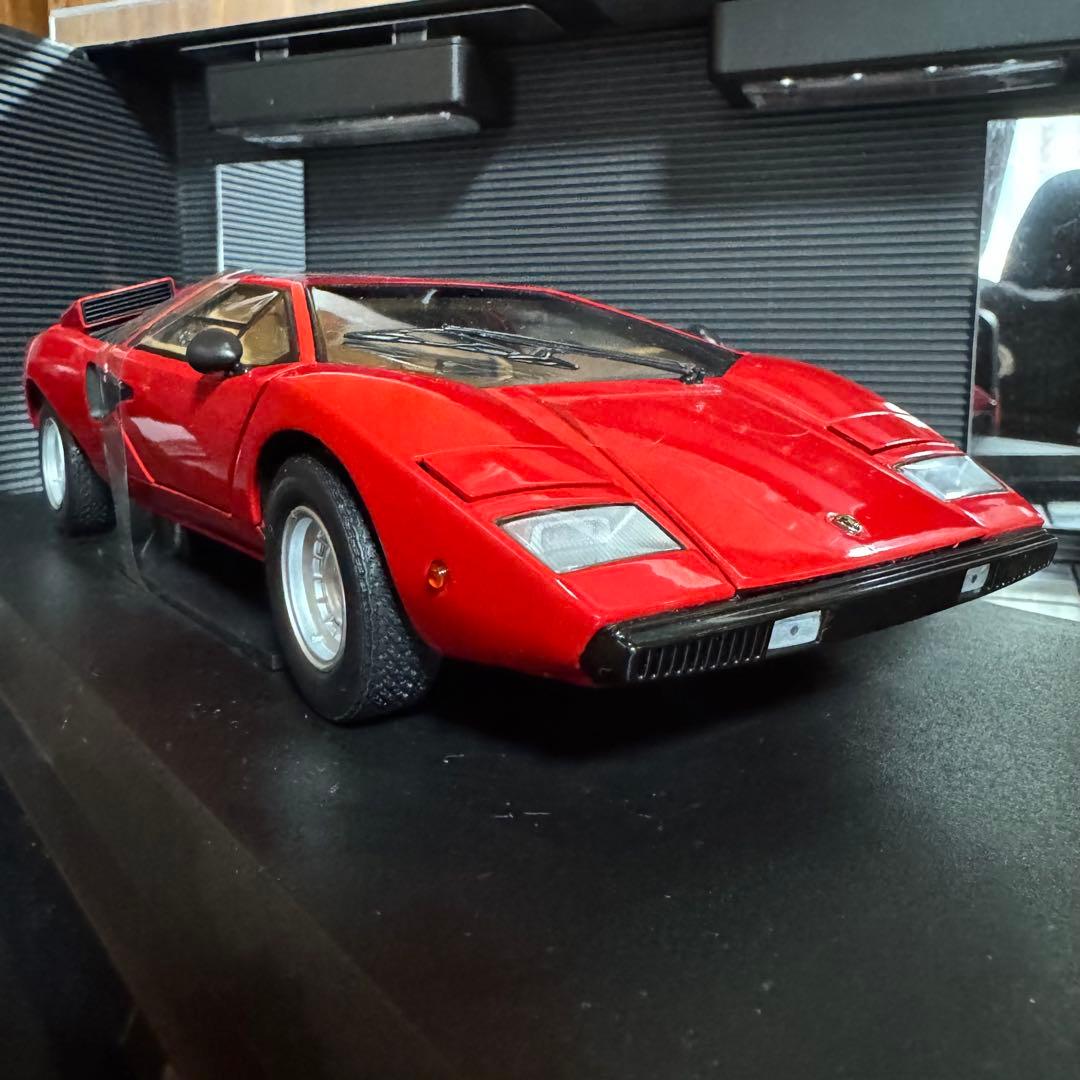 絶版未展示品 京商 1/18 ランボルギーニ カウンタック LP400 レッド