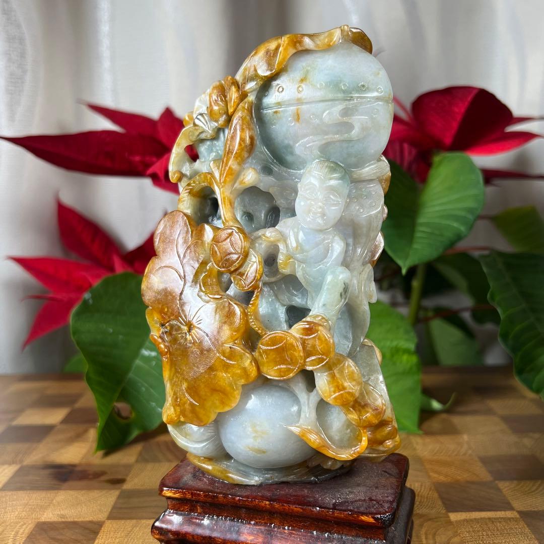 【本翡翠】吉祥唐子置物　高さ18、5cm