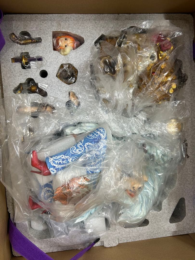 ワンピース ナミ フィギュア