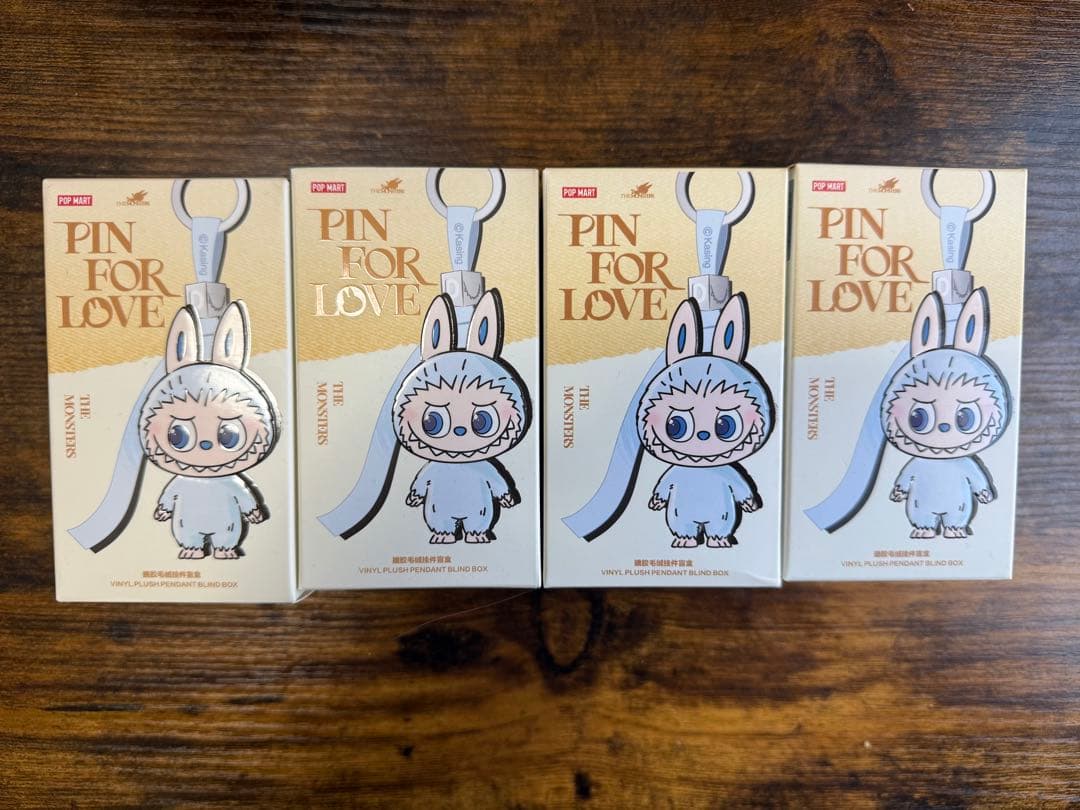ラブブ　THE MONSTER PIN FOR LOVE 新品未開封4個セット