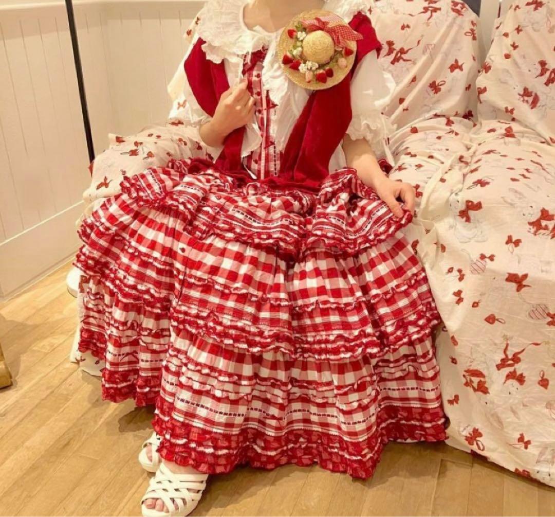 ピンクハウス♡ストロベリーハットコサージュ♡