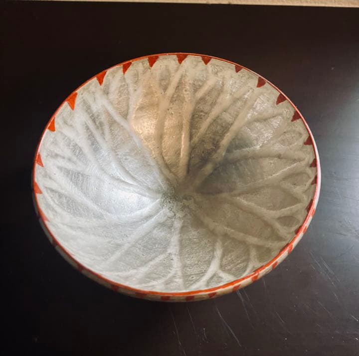 林みちよ　紅縁銀彩花碗　高台紅花　旅茶碗　小服茶碗　ティーカップ　茶道