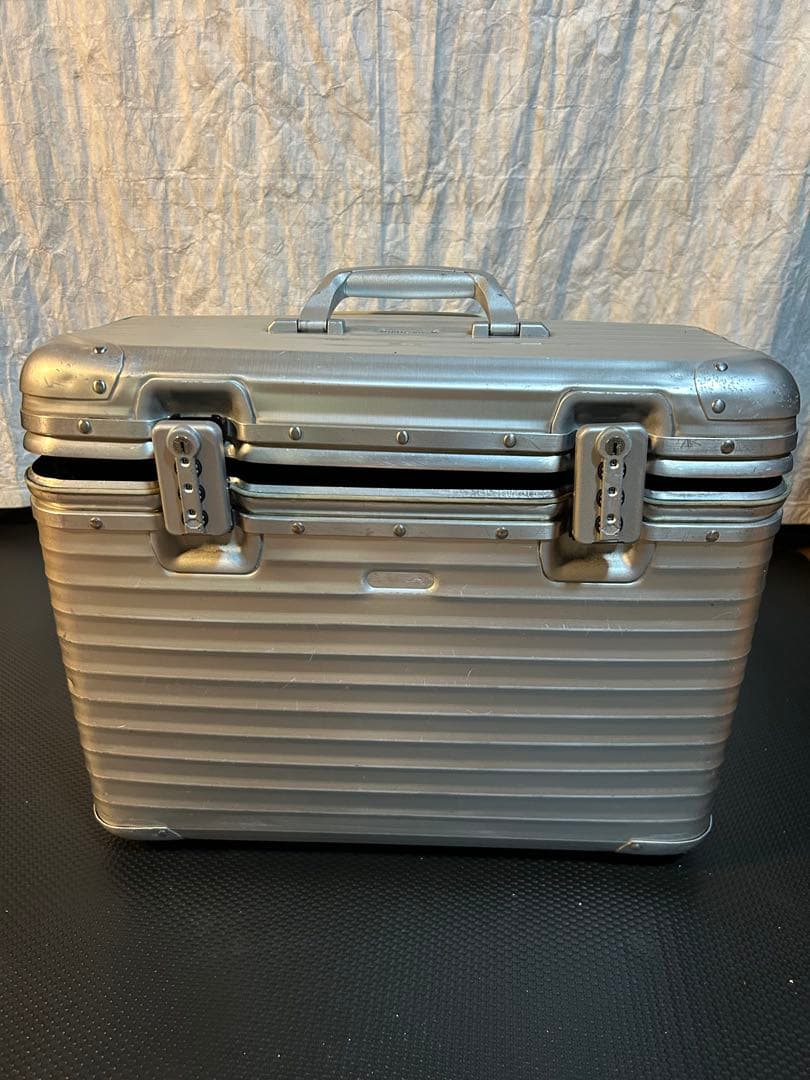 RIMOWA リモワ　パイロットスーツケース　2輪 46L