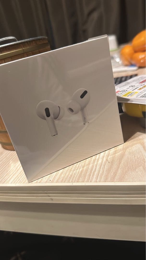 AirPods Proの箱