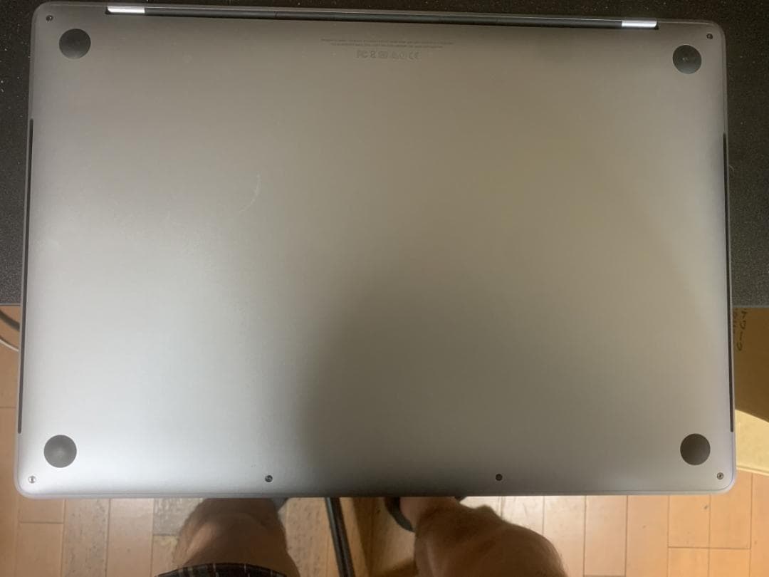 美品 MacBook Pro A1707 2016 i7/16GB/512GB