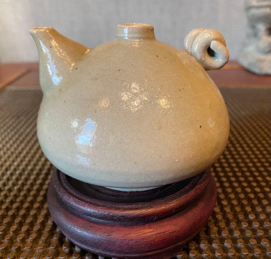 緑青磁　水滴・一輪挿し　鑑賞台付 沈船品 ヴィンテージ　レア 中国　台湾茶器
