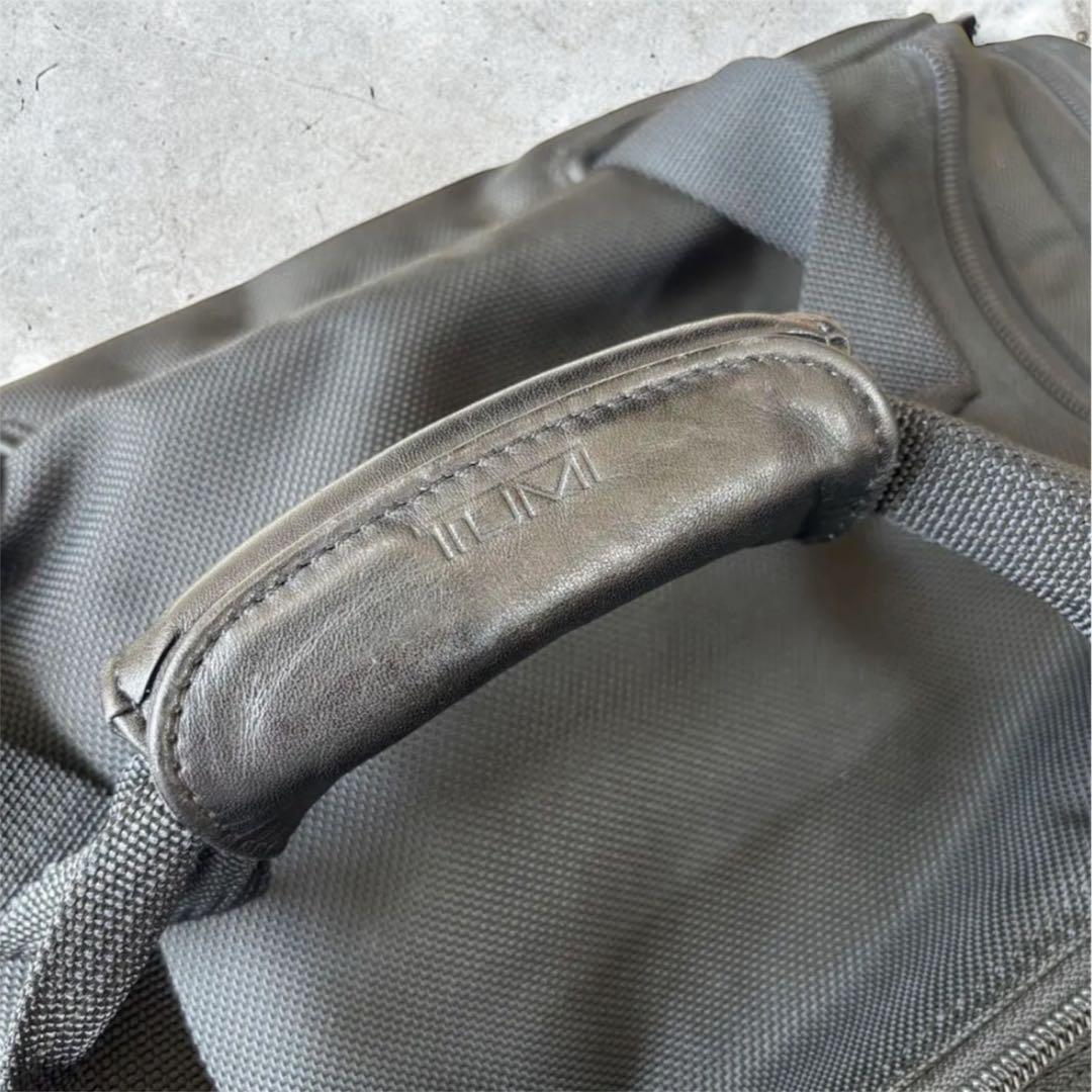 TUMI トゥミ ミディアム ウィールド ダッフルキャリーケース　キャリーケース