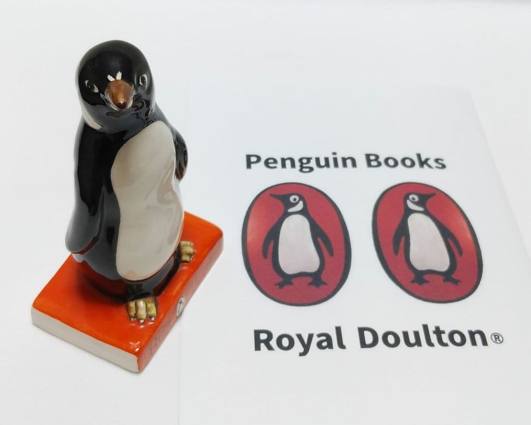 ペンギン 陶器人形ペンギンブックス❤︎英国王室ロイヤルドルトンアンティーク陶器！