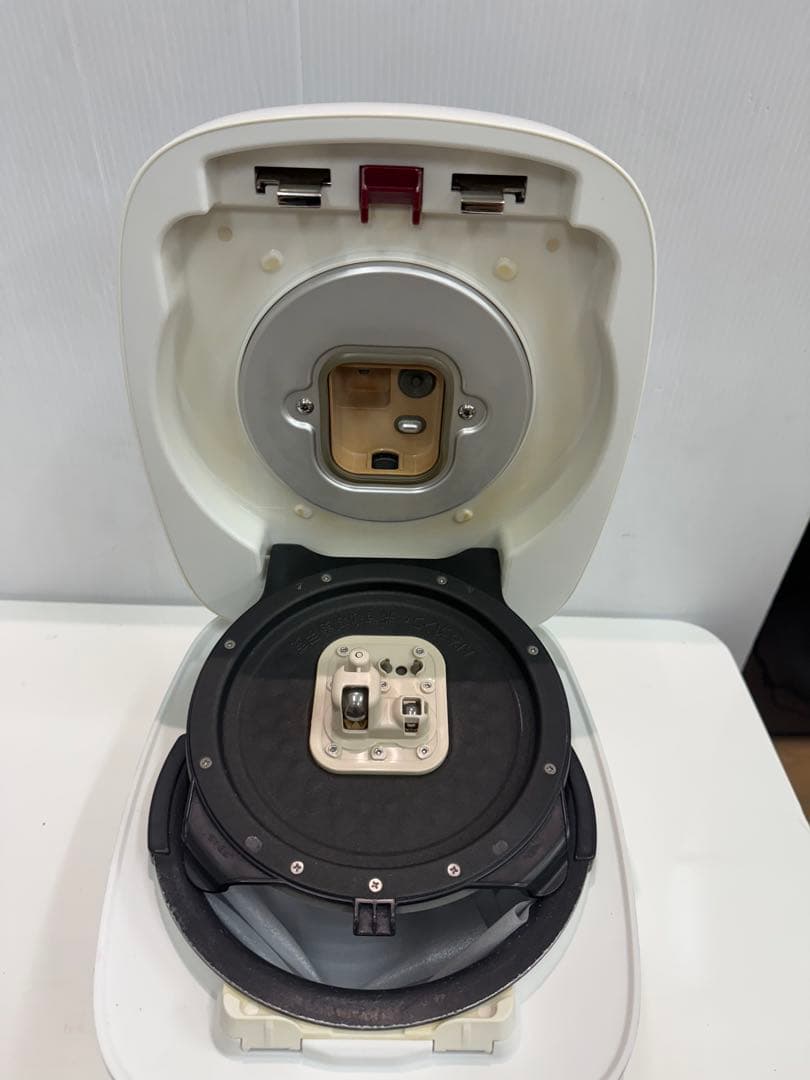 タイガー圧力IH炊飯ジャーJPB-G100