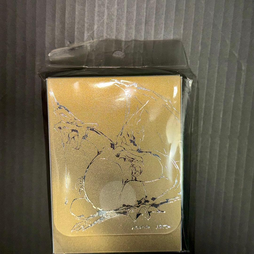 ポケモンカード リザードン 有田満弘 デッキケース 未開封 ゴールド　ポケカ