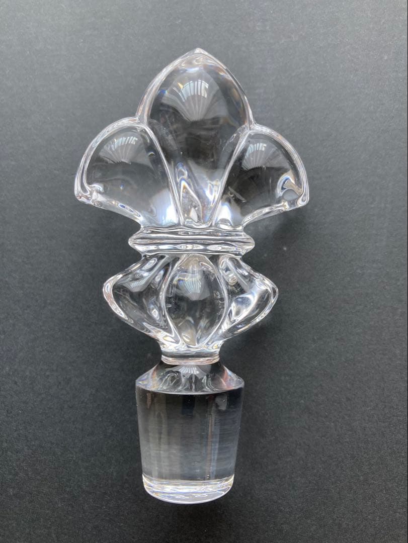 レミーマルタン ルイ13世 バカラ クリスタルの空瓶