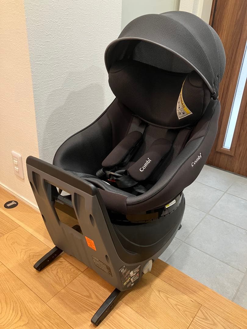 専用ページCombi チャイルドシート　クルムーヴアドバンス/クルムーヴコンパク