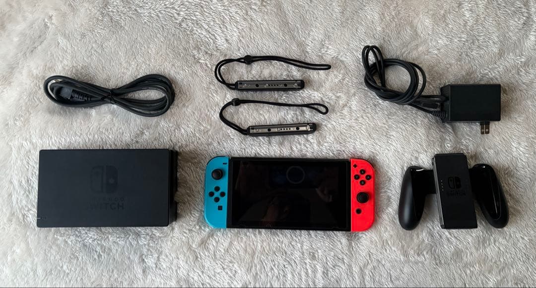 任天堂　スイッチ　本体