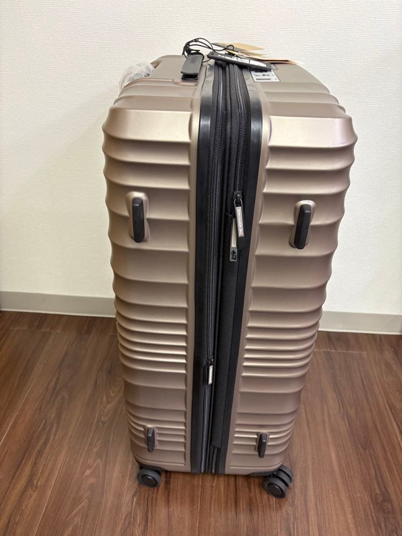 ノースフェイス　キャリーケース　ゴールドベージュ　28inch 希少✨　旅行