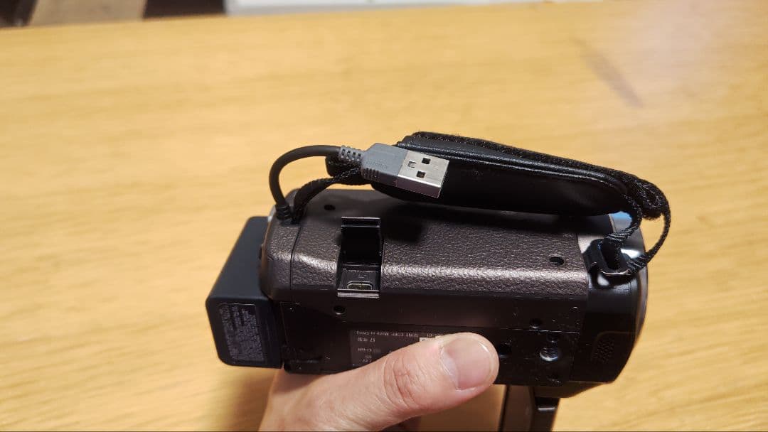 kiyo　ビデオカメラ　HDR-CX680　バッテリー　充電器付属