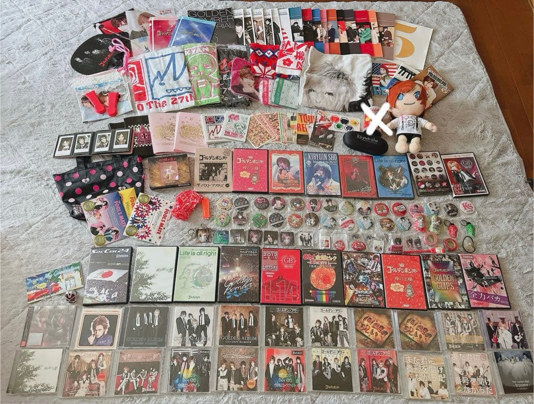 ゴールデンボンバー 2010年頃のグッズ まとめ売りセット 100点以上
