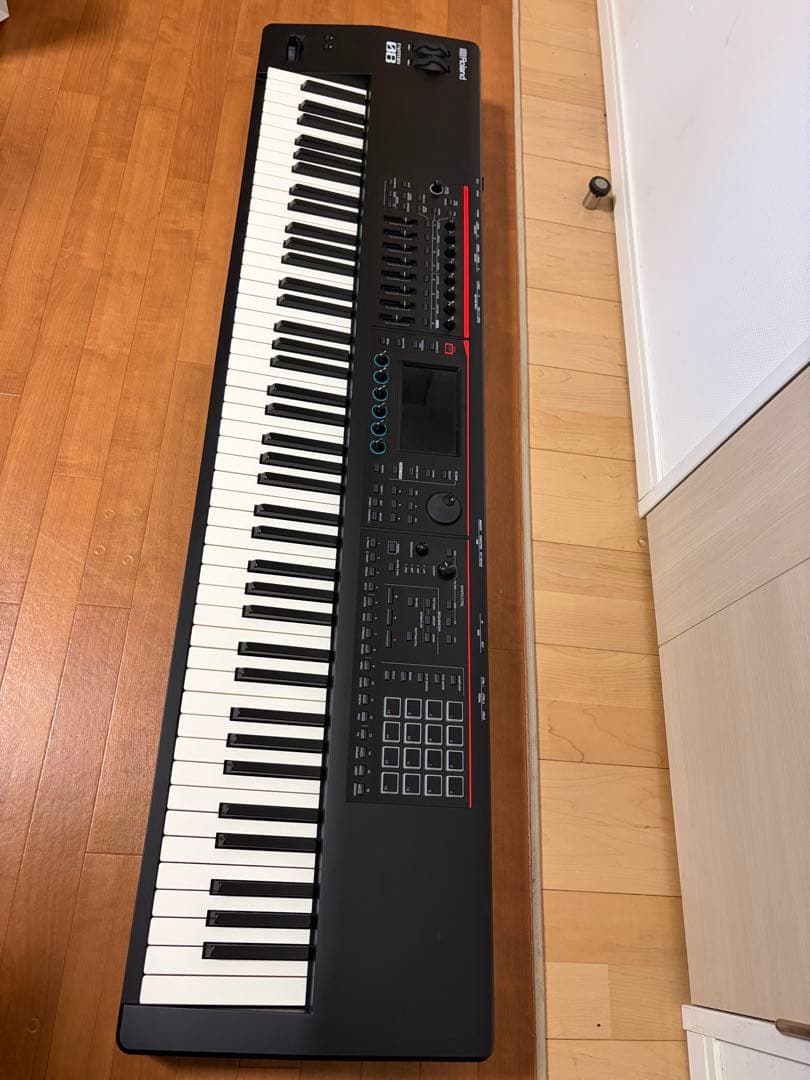 Roland Fantom-08 88鍵盤 ワークステーション（純正ケース付）