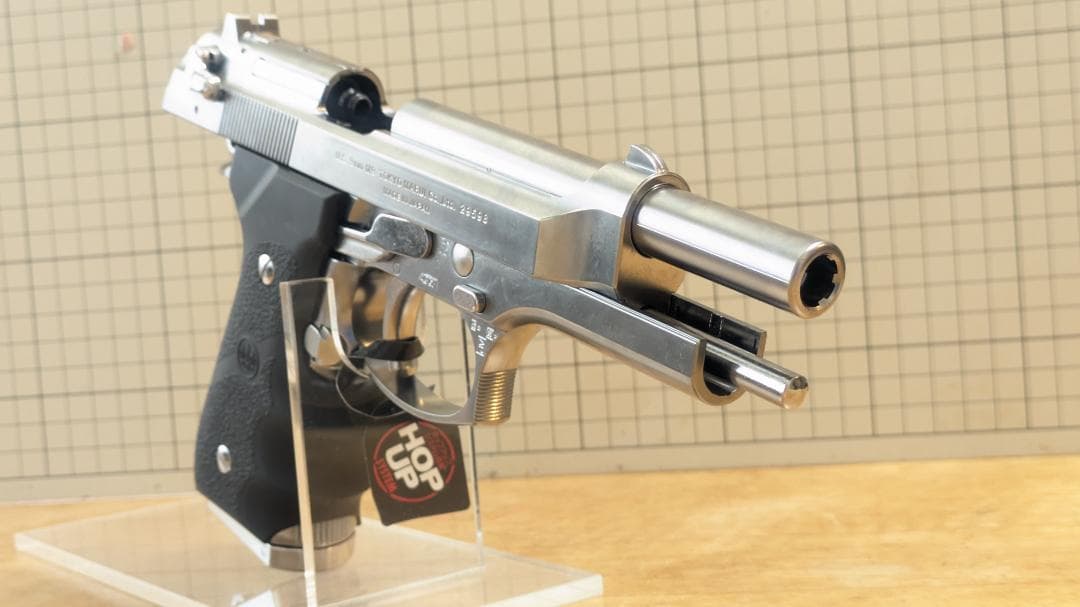 東京マルイ M92F クロームステンレス　付属完備　ガスブローバック　18才
