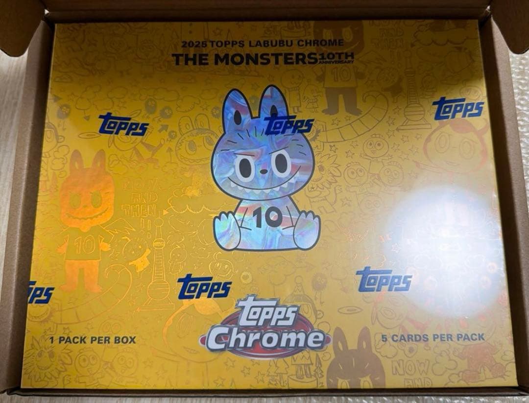 2025 Topps Chrome Labubu 1box 新品・未開封　ラブブ