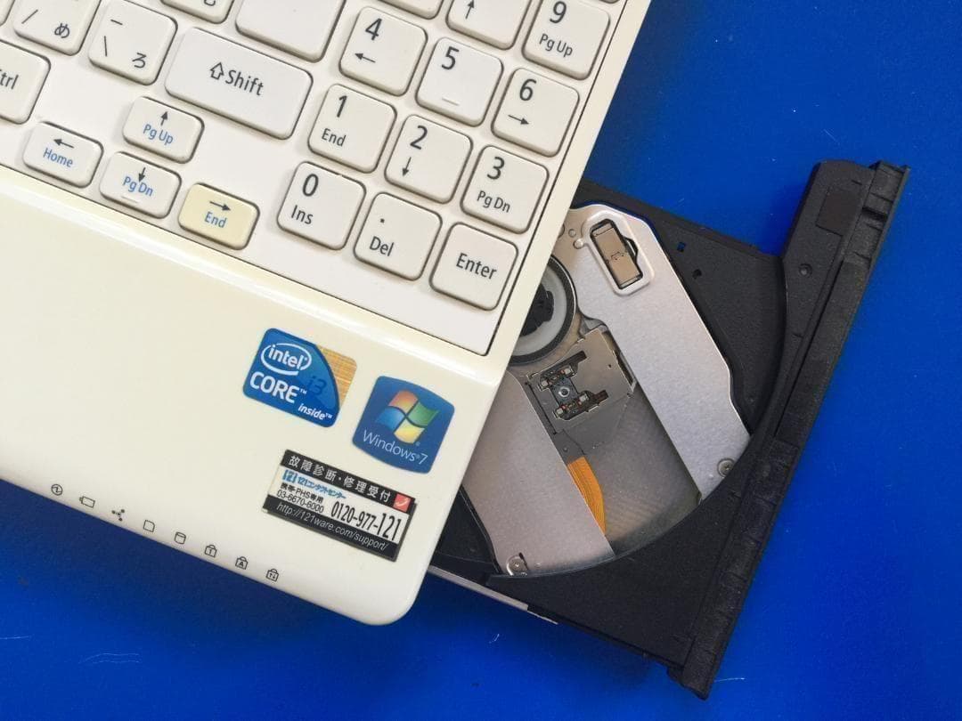 NEC PC-LM550DS3EW 13.3型液晶 コンパクト テンキ付きノート