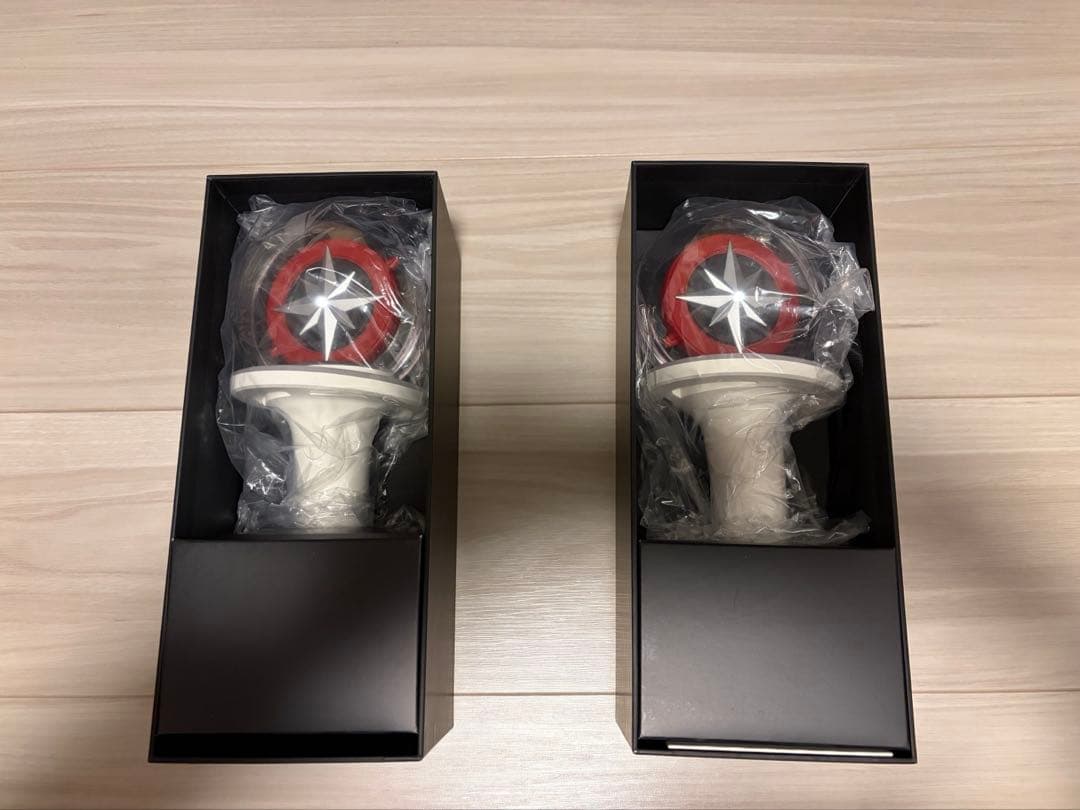 アイドル Stray Kids OFFICIAL LIGHT STICK VER.2