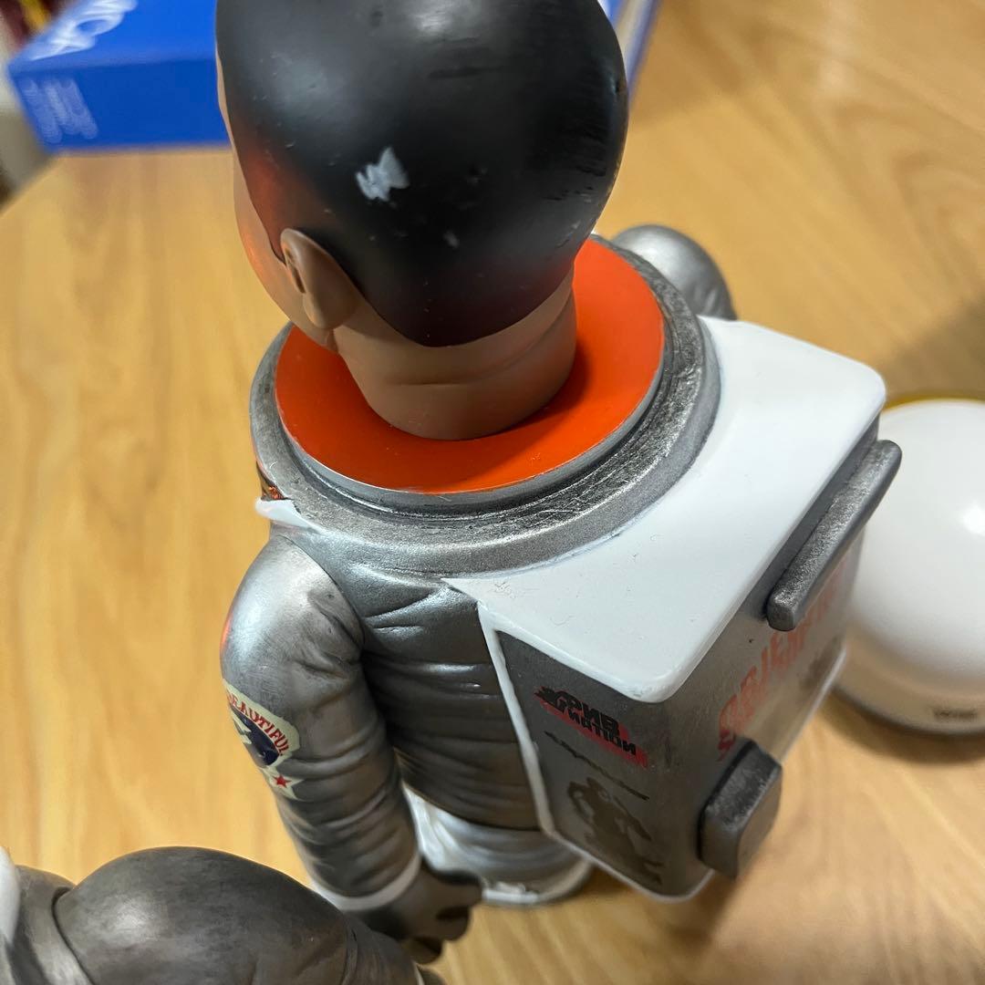 DE LA SOUL 世界650体限定フィギュア