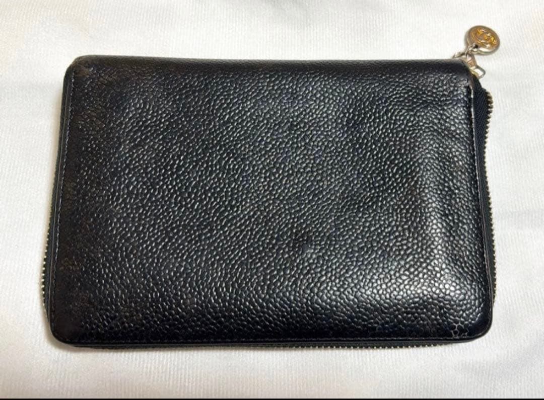 CHANEL シャネル　キャビアスキン　二つ折り財布