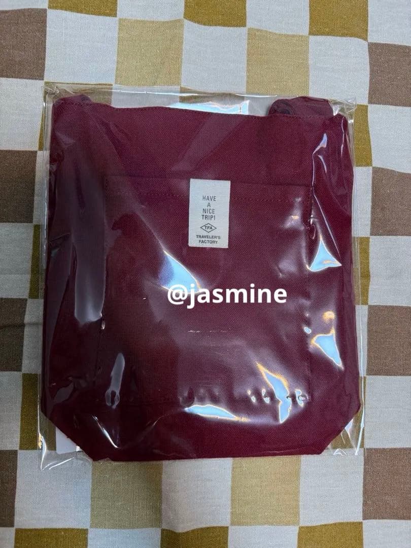 【新品未開封品】トラベラーズノートLOVE AND TRIP サコッシュレッド